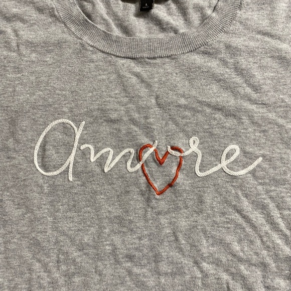 Banana Republic Women’s Grey AMORE Sweater size large - Picture 3 of 4